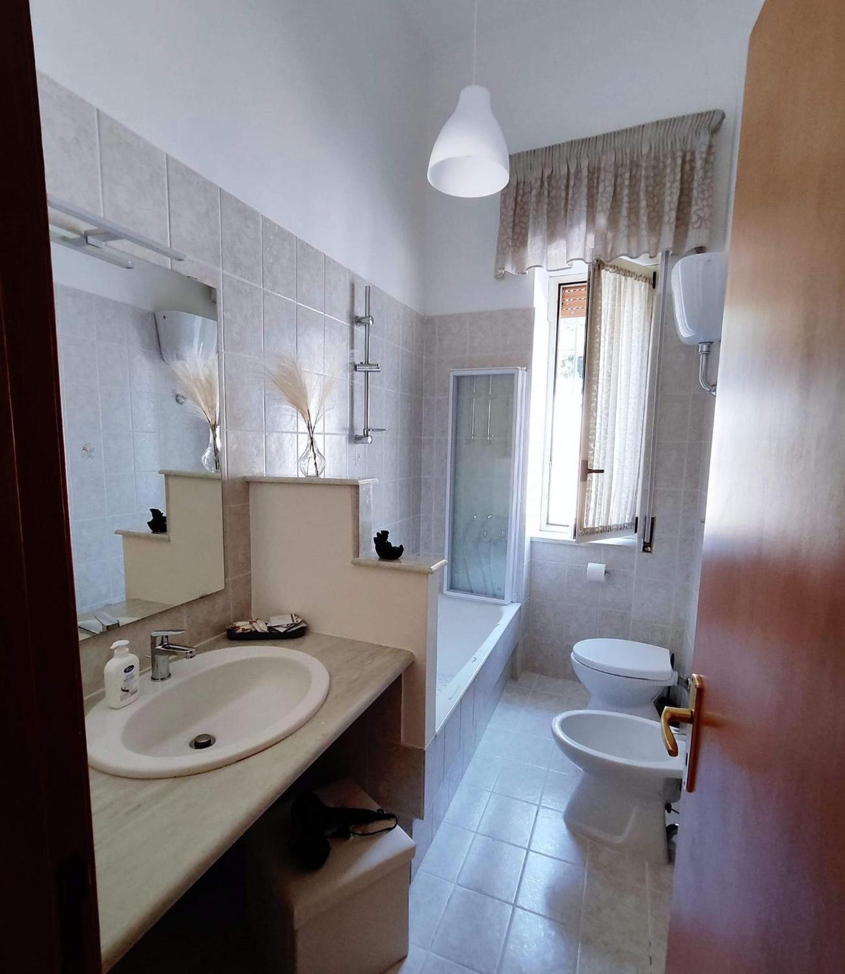 Nalusa Home Сарно Екстериор снимка